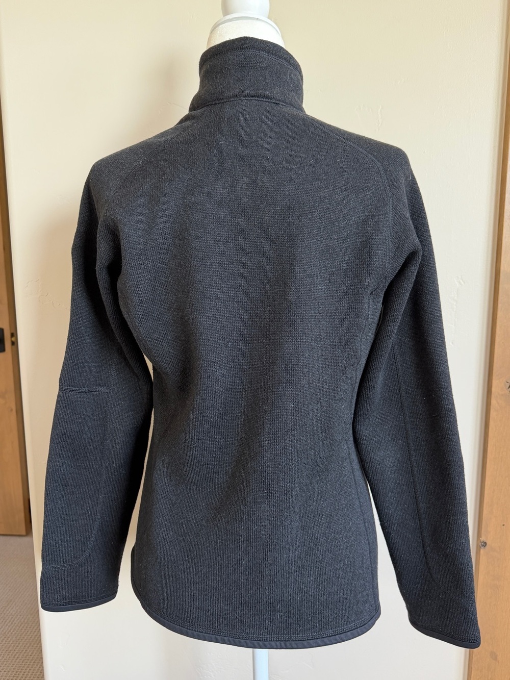 Patagonia Women's Black Better Sweater Fleece Jacket | Size M - Picture 2 of 3